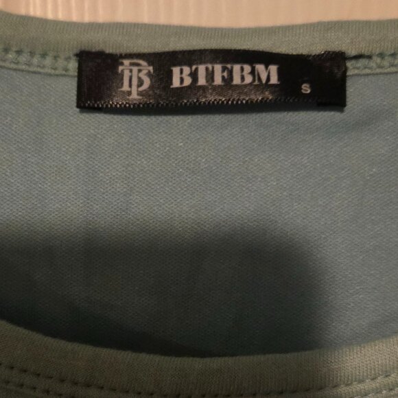 BTFBM Sleeveless, Ruched Dress, Seafoam Green, Size Small - Picture 4 of 4